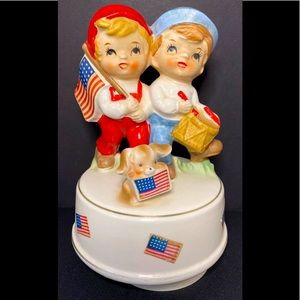 Vintage 1950’s Price Imports American Patriotic Boy & Girl Rotating Music Box